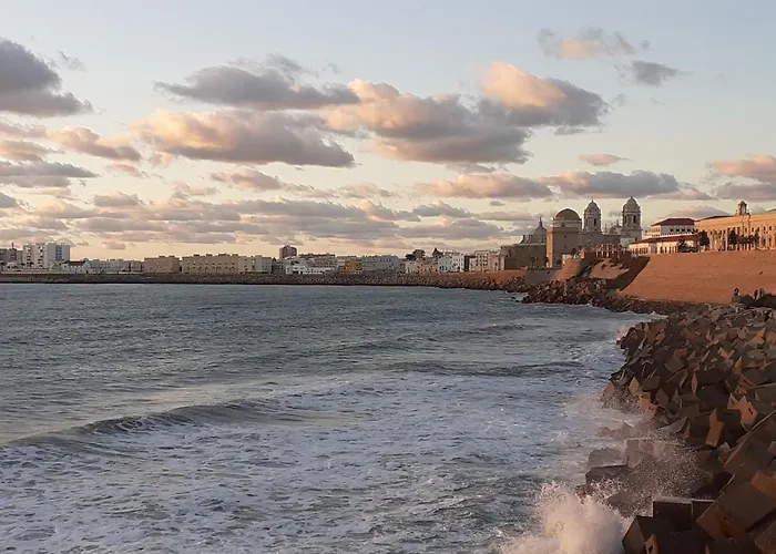 Balcones De 加的斯